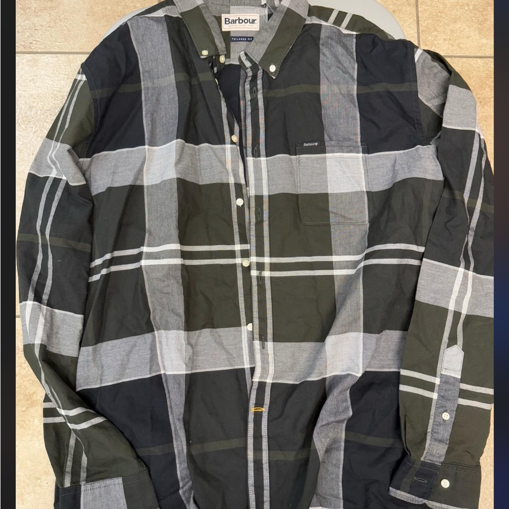 Barbour Men's Black and Gray Jacket
